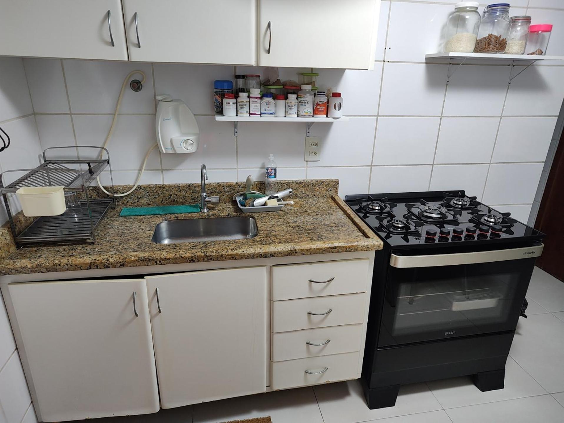 Hostel For One Com Quarto De Solteiro E Banheiro Privativos Vitória Esterno foto